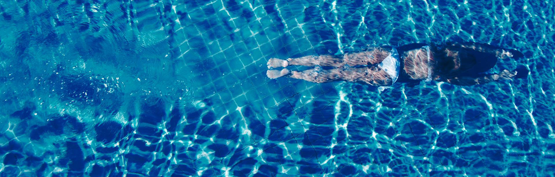 zwembad-dame-waterbehandeling