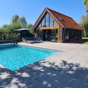 Buitenzwembad_Huis